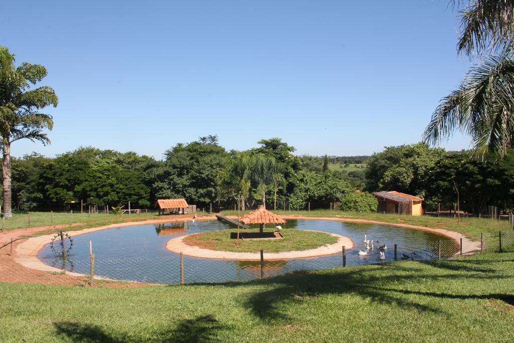 Hotel Fazenda Jacauna Brotas Bagian luar foto