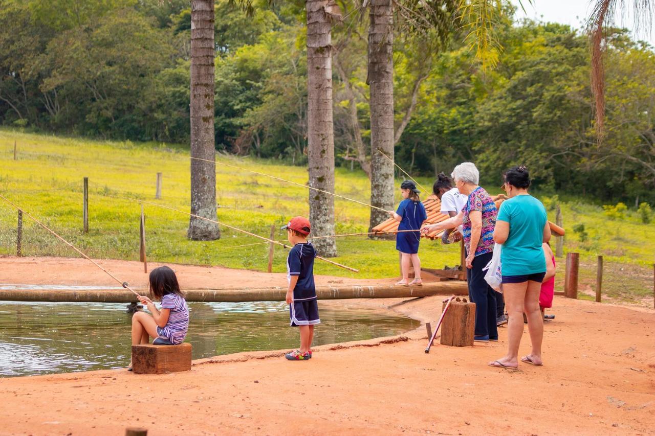 Hotel Fazenda Jacauna Brotas Bagian luar foto